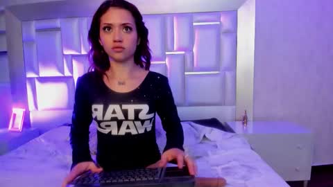 ----Namea------ online show from 10-06-25, 08:01