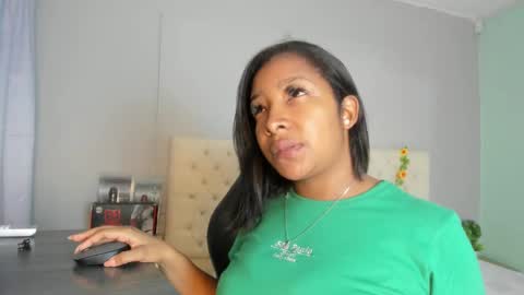 nami_sam online show from 03-08-25, 12:41