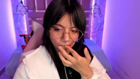 nami_usagi online show from 12-12-24, 02:55