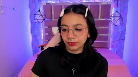 nami_usagi online show from 12-20-24, 05:08