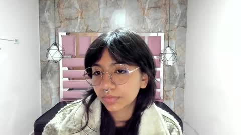 nami_usagi online show from 12-24-24, 11:17