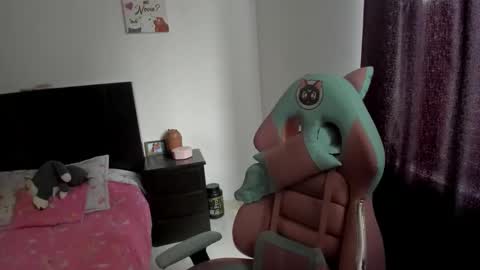 Nami online show from 10-21-25, 08:53