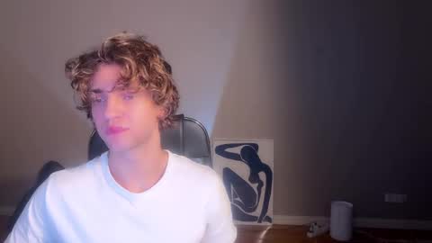 Snapshot of namiraaxel chatting on 12-15-24, 09:09 Georges online show from 12-15-24, 09:09