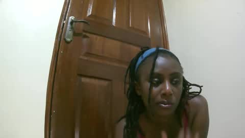 Snapshot of nana2095 chatting on 10-13-25, 08:09 nana2095 online show from 10-13-25, 08:09