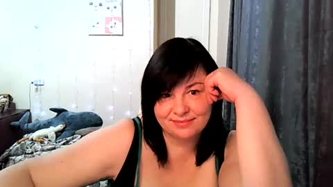 Snapshot of nana_lulu chatting on 05-13-26, 04:32 Nana Lulu online show from 05-13-26, 04:32