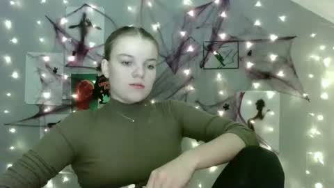 Nana online show from 10-04-25, 08:34