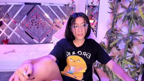 Nanachi online show from 01-24-25, 02:18