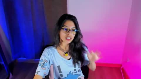 Nana  Natalia online show from 11-16-25, 01:55