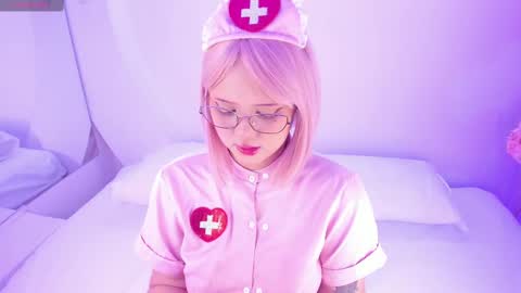 NanaOsaky online show from 10-27-25, 12:20