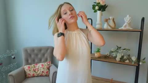 Jane online show from 07-12-26, 10:06
