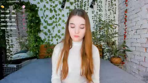 Snapshot of nancycaseys chatting on 02-17-25, 06:09 Luna online show from 02-17-25, 06:09