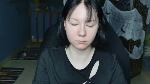 nancymartinez online show from 10-30-25, 05:09