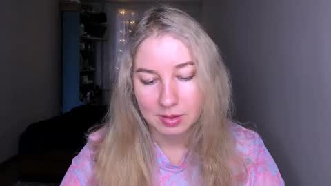 Snapshot of nancysanders chatting on 04-25-26, 08:06 Nancy online show from 04-25-26, 08:06