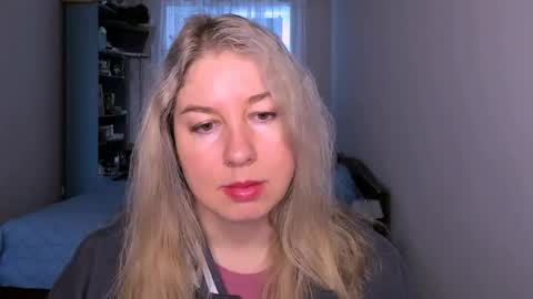 Snapshot of nancysanders chatting on 05-03-26, 05:57 Nancy online show from 05-03-26, 05:57