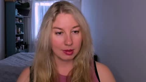 Snapshot of nancysanders chatting on 05-17-26, 08:12 Nancy online show from 05-17-26, 08:12