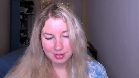 Snapshot of nancysanders chatting on 06-14-26, 06:54 Nancy online show from 06-14-26, 06:54
