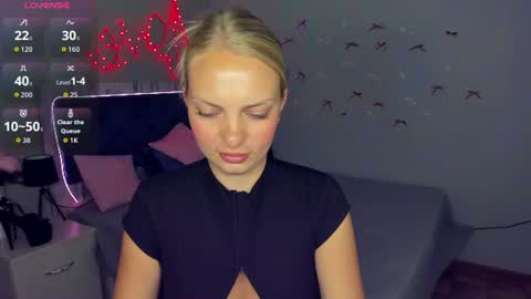 Snapshot of nancysummer chatting on 07-17-26, 10:11 NancySummer online show from 07-17-26, 10:11