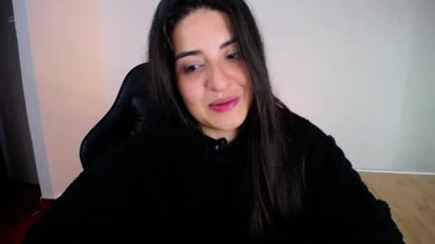 Snapshot of nani_gutierrez chatting on 06-07-26, 03:10 Nani online show from 06-07-26, 03:10