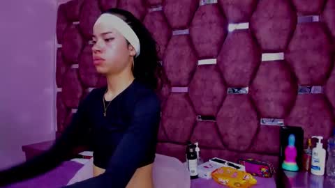 Snapshot of nanis_james15 chatting on 06-05-26, 03:24 nanis james15 online show from 06-05-26, 03:24