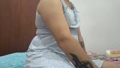 Snapshot of nanitaa0063 chatting on 06-14-26, 05:42 Naniii063 online show from 06-14-26, 05:42