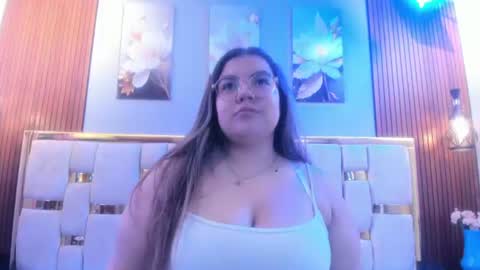 Snapshot of nanitah_45 chatting on 07-08-26, 06:45 Nani . online show from 07-08-26, 06:45
