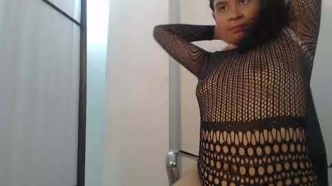 Nanna Rouse online show from 10-23-25, 07:01