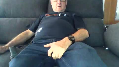 nano22968832 online show from 02-12-25, 12:01