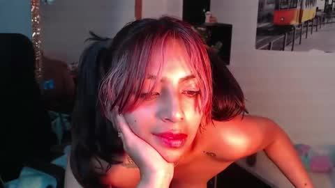 nany_pretty online show from 01-04-25, 10:45