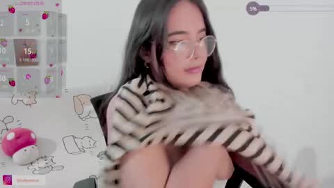  Naoko  online show from 03-06-25, 02:18