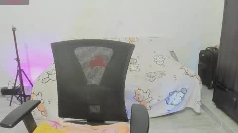  Naoko  online show from 03-06-26, 11:23