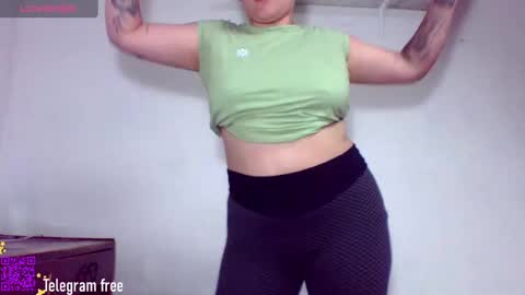 Snapshot of naomi_moon3 chatting on 12-13-24, 01:37 Naomi online show from 12-13-24, 01:37