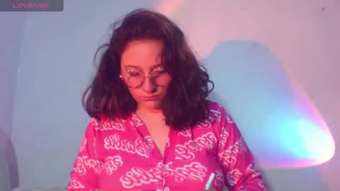 Snapshot of naomi_moon3 chatting on 03-07-25, 03:29 Naomi online show from 03-07-25, 03:29