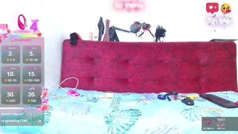naomi_powel online show from 11-08-25, 03:01