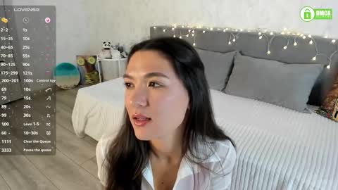 Naomi online show from 09-23-25, 02:42