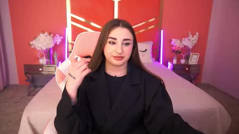 Snapshot of naomibaae chatting on 11-24-25, 02:39 naomibaae online show from 11-24-25, 02:39