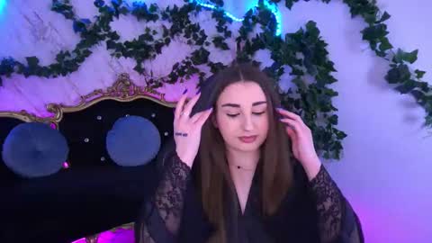 Snapshot of naomibaae chatting on 11-29-25, 03:04 naomibaae online show from 11-29-25, 03:04