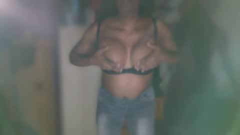 Snapshot of naomifux chatting on 01-21-25, 09:25 Naomi online show from 01-21-25, 09:25