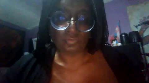 Naomi online show from 10-14-25, 10:10