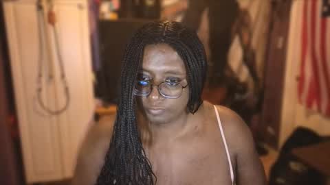 Snapshot of naomifux chatting on 11-19-25, 07:08 Naomi online show from 11-19-25, 07:08