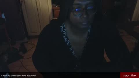 Snapshot of naomifux chatting on 02-03-26, 07:02 Naomi online show from 02-03-26, 07:02