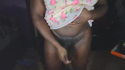 Snapshot of naomifux chatting on 02-24-26, 05:11 Naomi online show from 02-24-26, 05:11