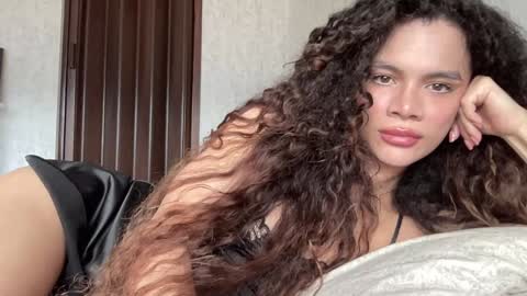 Naomi online show from 01-10-25, 03:37