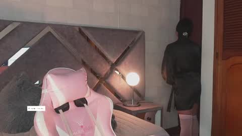 Naomi-Gray  online show from 07-27-26, 06:59