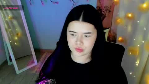 Naomi online show from 08-06-26, 07:43