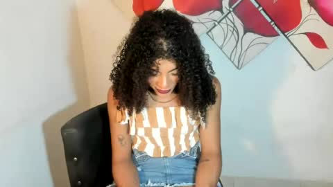 Snapshot of naomiwildburn chatting on 06-24-26, 12:53 naomiwildburn online show from 06-24-26, 12:53