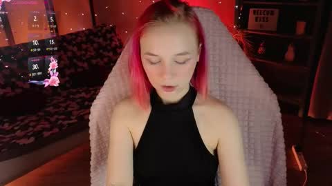 Naomi online show from 03-10-26, 08:36