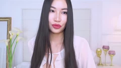 Naomi online show from 01-08-25, 07:03