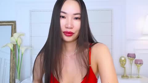 Naomi online show from 01-10-25, 02:25