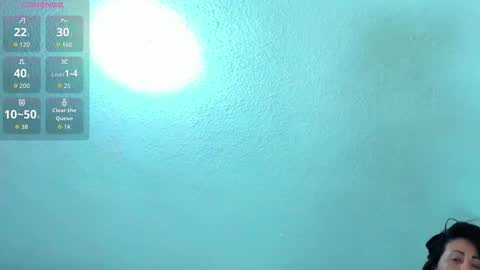 Snapshot of naommymatinz chatting on 10-14-25, 02:23 Naommy Matinz online show from 10-14-25, 02:23