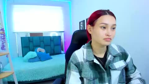 naomy online show from 09-17-25, 07:26